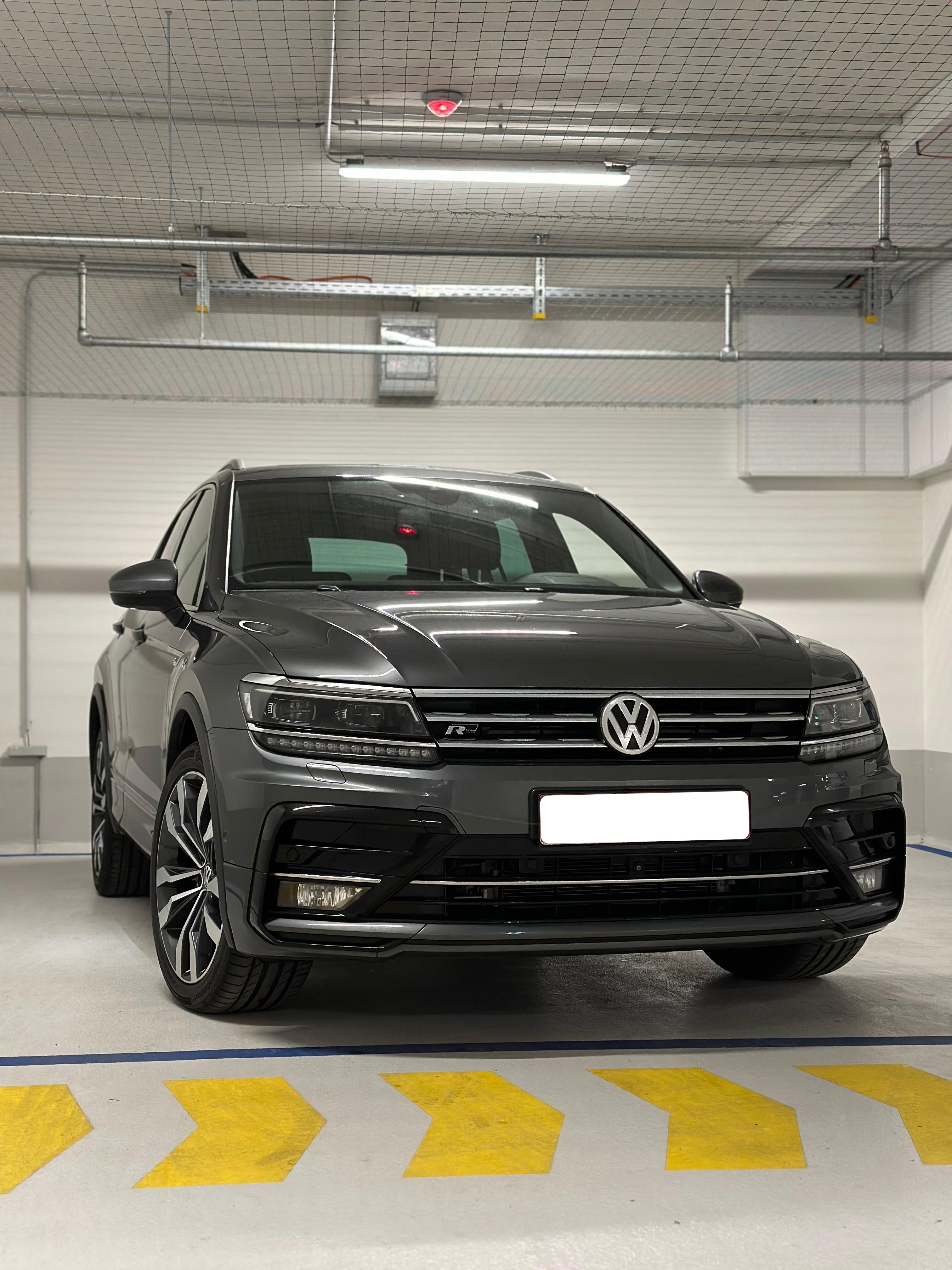 VW Tiguan R-Line